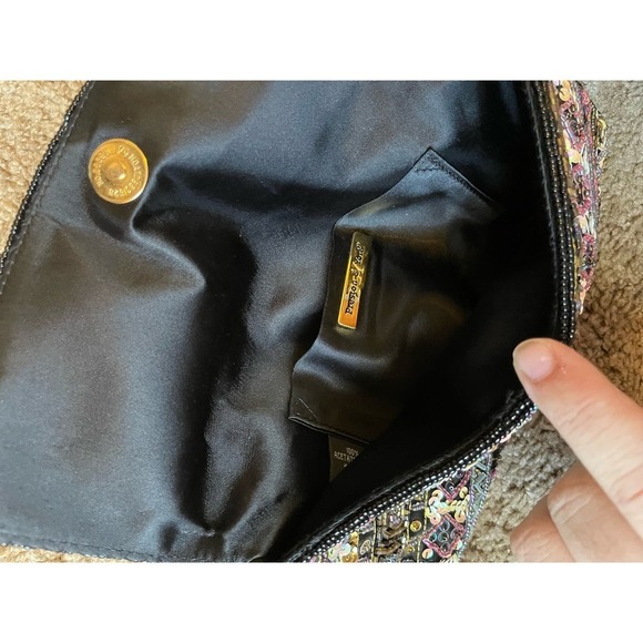 Preston York Beaded Small Handbag - Picture 6 of 7